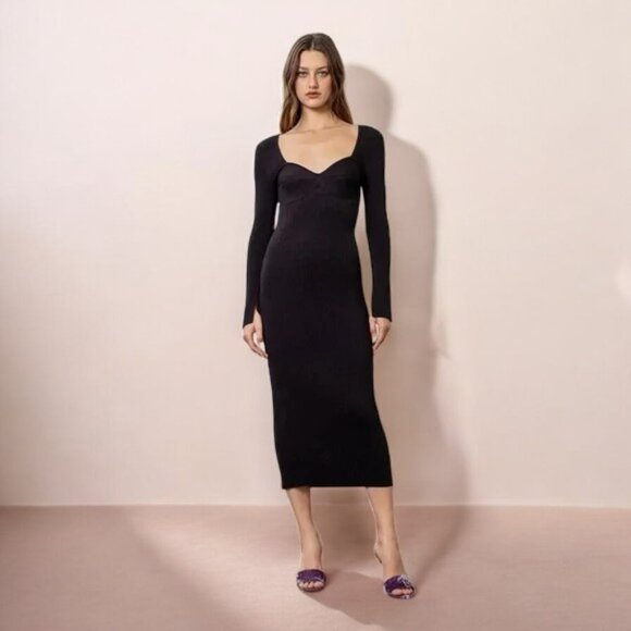 NWT Moon River Sweetheart Neck Flared Long Sleeve Ribbed Sweater Midi Dress - Picture 2 of 8